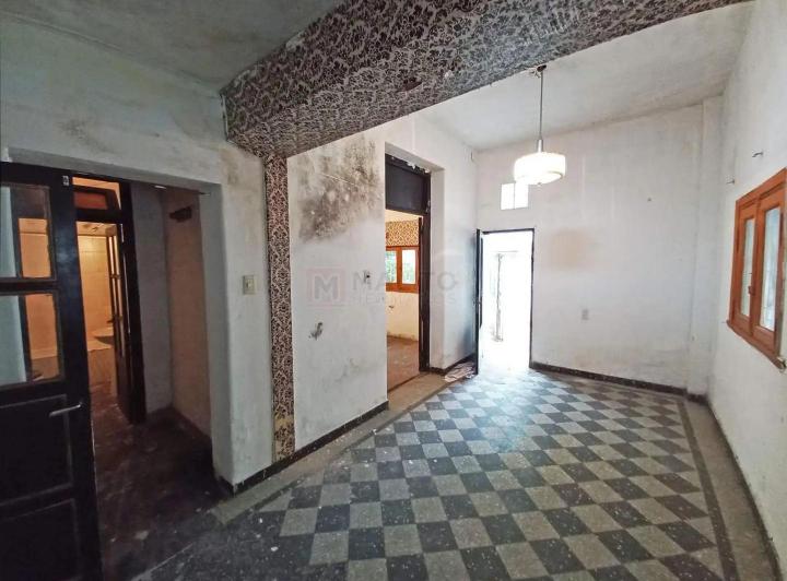 Venta 2 Viviendas - PH 3 Ambientes al Frente con Local y Gar 4