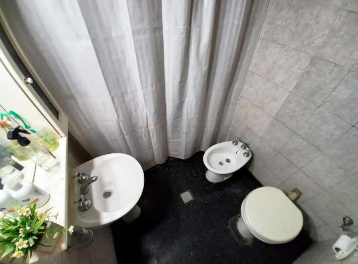 Venta PH Fondo 4 Ambientes con Patio y Terraza  2 Dormitorio 5