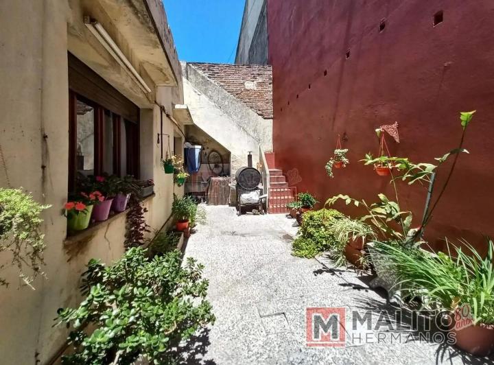 Venta PH Fondo 4 Ambientes con Patio y Terraza  2 Dormitorio 2