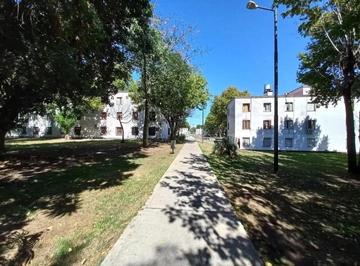 Venta Departamento 3 Ambientes en Mataderos con uso de Jardí 2