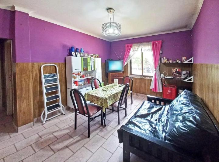 Venta Departamento 3 Ambientes con Balcon de Entrada en Mata 3