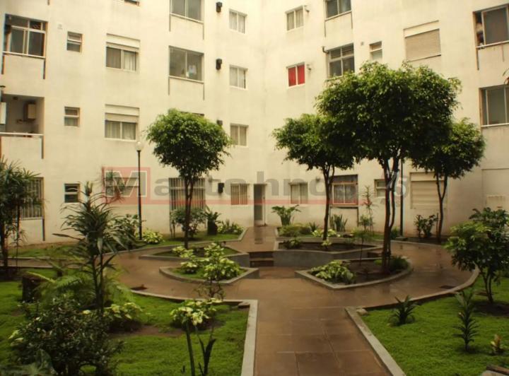 Venta Departamento 4 Ambientes con Balcón y Cochera !!