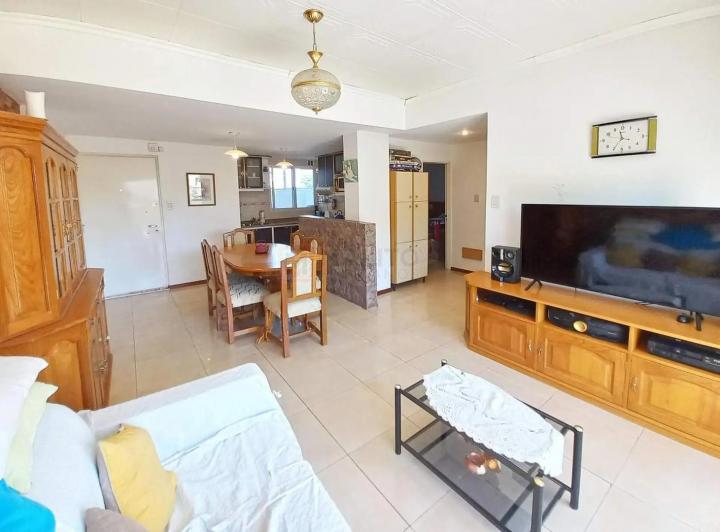 Venta PH 3 Ambientes con Balcon al Frente en Villa Lugano 2