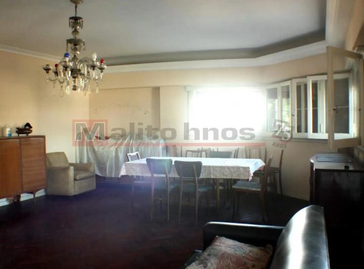 Venta Departamento Tipo Casa 4 Ambientes con Balcón, Baulera 4