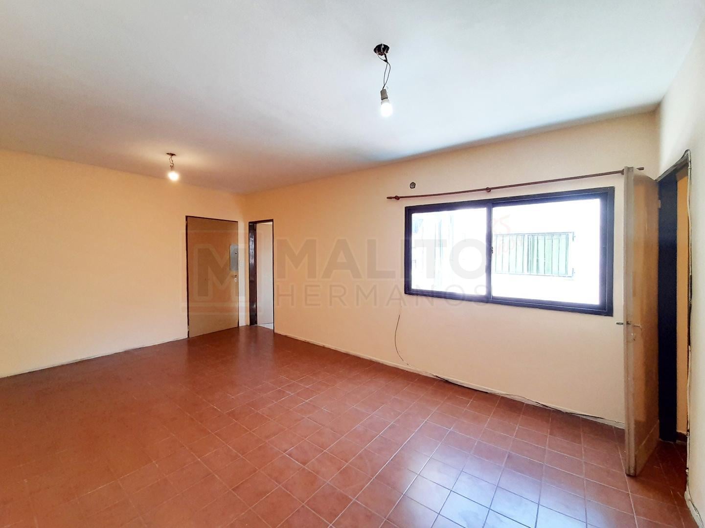 Venta departamento monoambiente en Mataderos