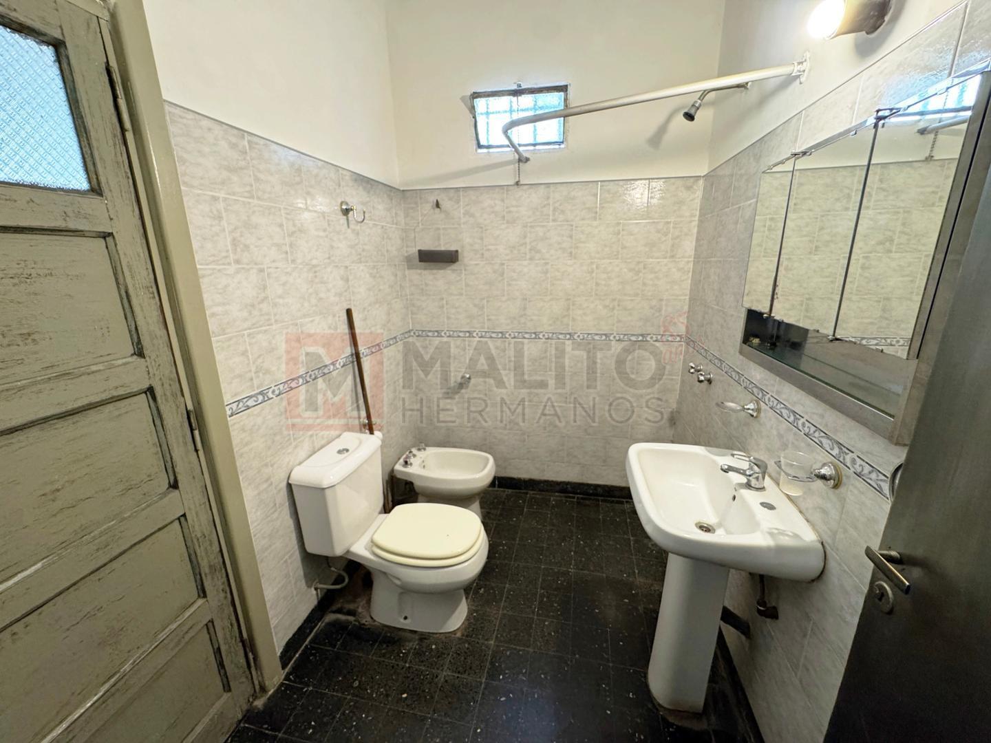 VENTA PH 2 AMB Y 1/2 EN CONTRAFRENTE ¡APTO CRÉDITO!