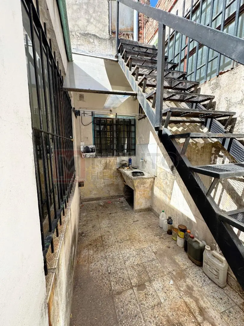 VENTA PH 2 AMB Y 1/2 EN CONTRAFRENTE ¡APTO CRÉDITO! 2