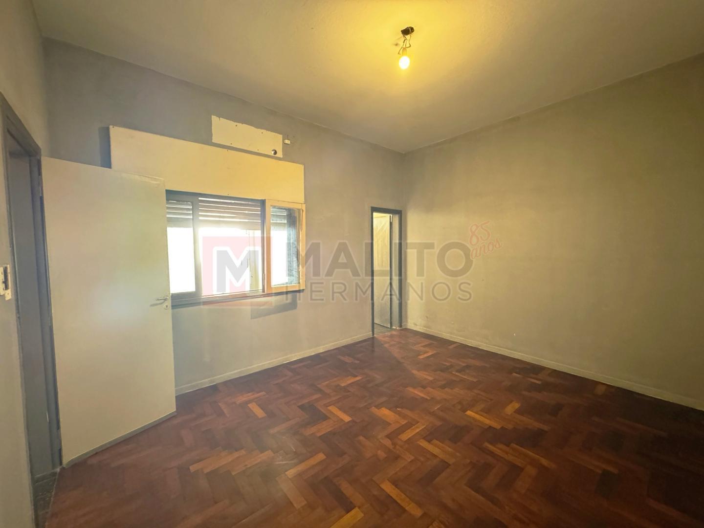 VENTA PH 2 AMB Y 1/2 EN CONTRAFRENTE ¡APTO CRÉDITO!