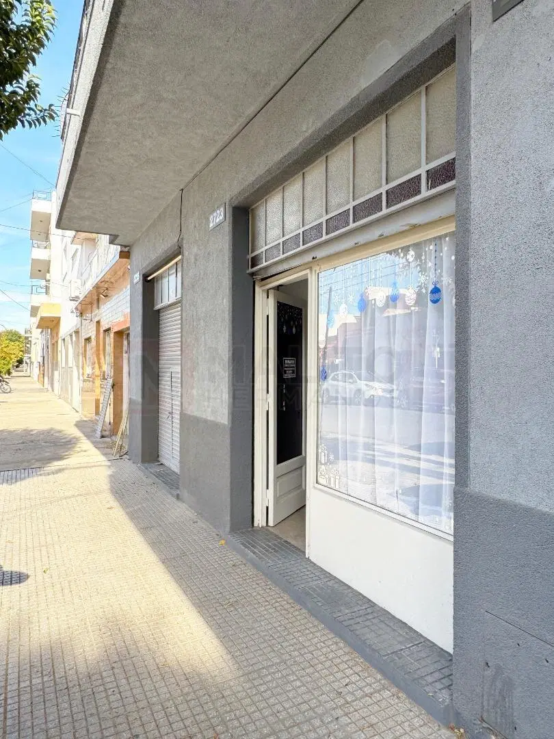 EXCELENTE LOCAL 20 M2 4