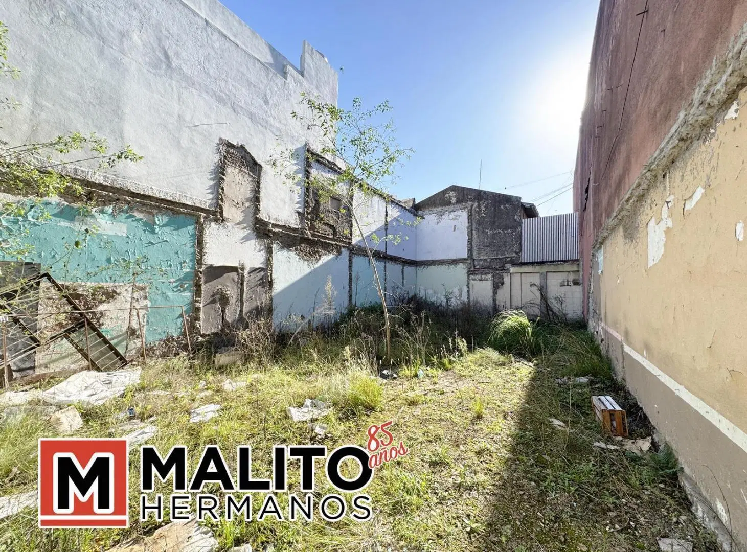 Excelente Terreno en Parque Avellaneda (ZONA COMERCIAL) 5