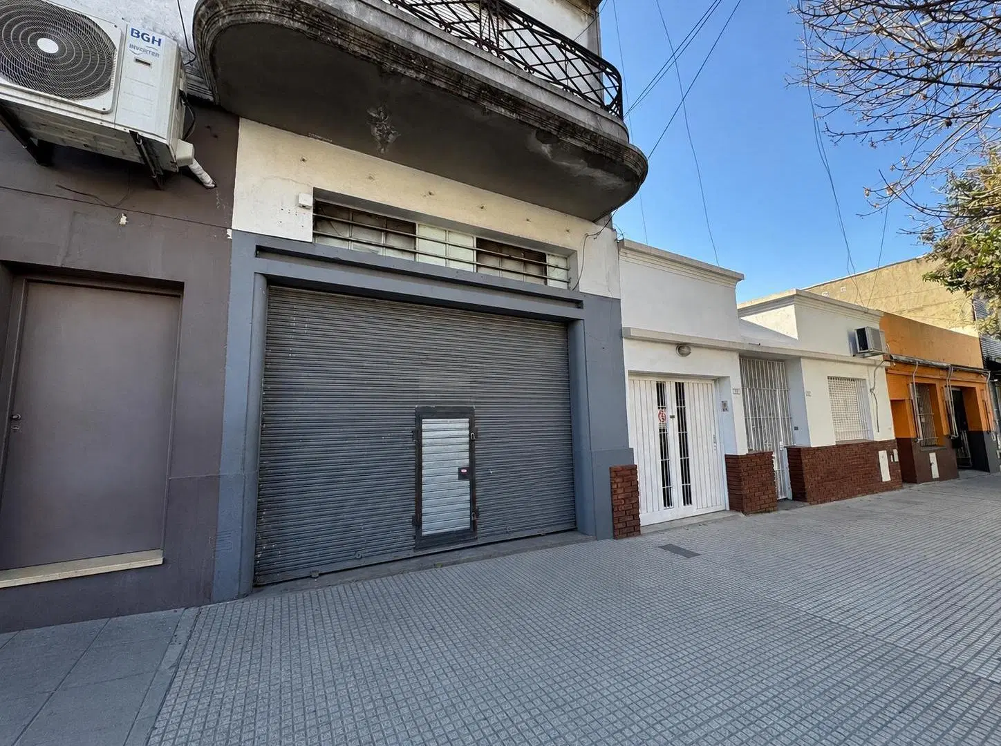 VENTA - LOCAL 34M2 EN VILLA LUGANO 2