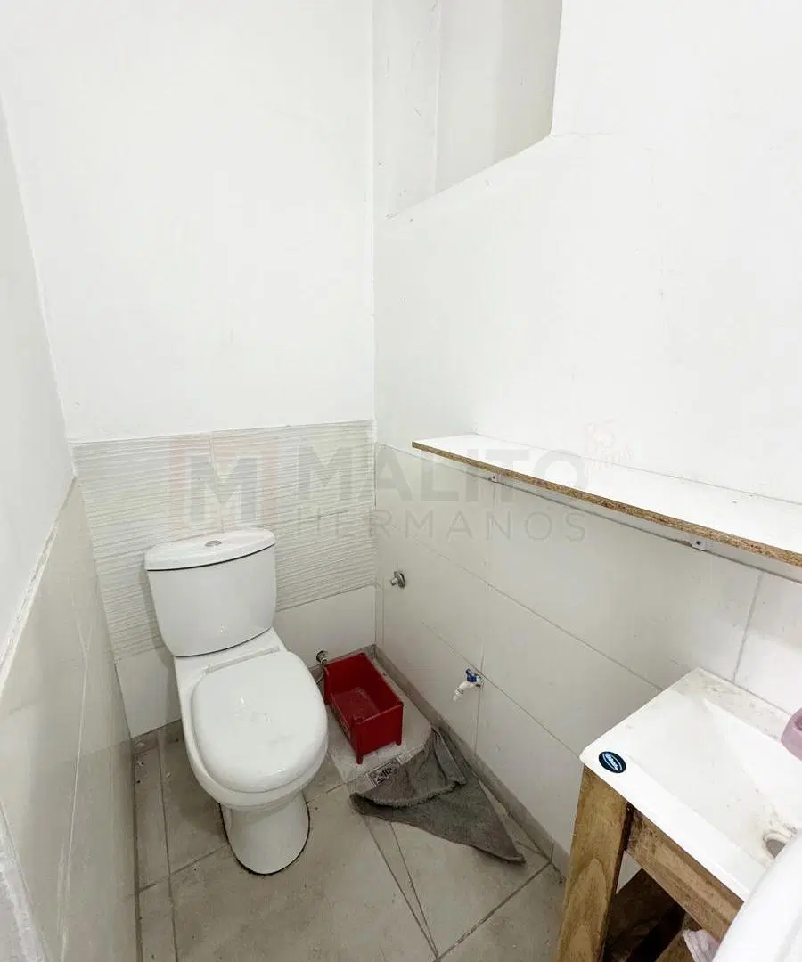 VENTA - LOCAL 34M2 EN VILLA LUGANO 3