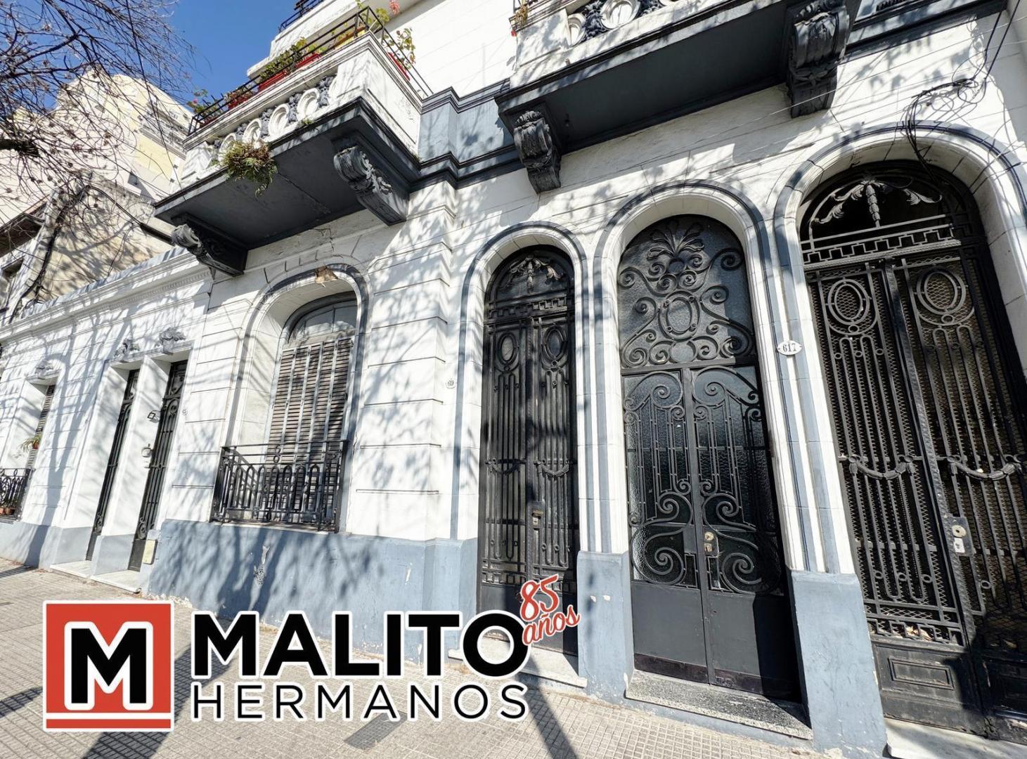 PH 5 AMBIENTES CON PATIO Y TERRAZA A REFACCIONAR