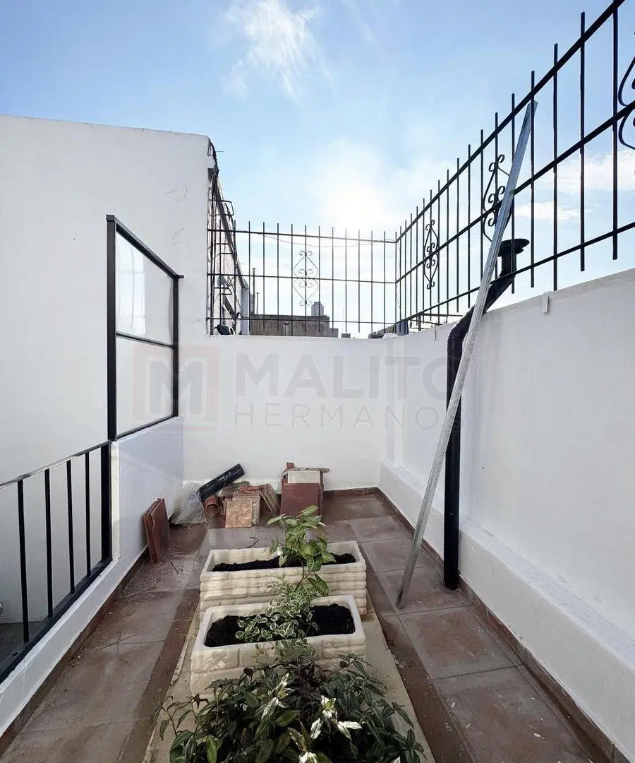 INCREÍBLE PH 3 AMBIENTES CON PATIO Y TERRAZA 4
