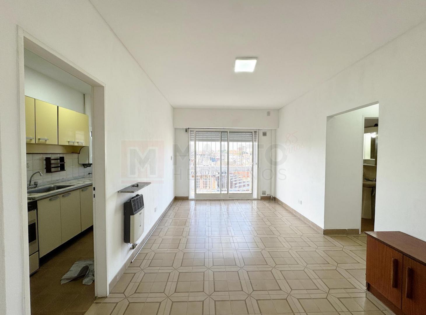 Foto de DEPARTAMENTO 2 AMBIENTES CON BALCÓN, imagen 2