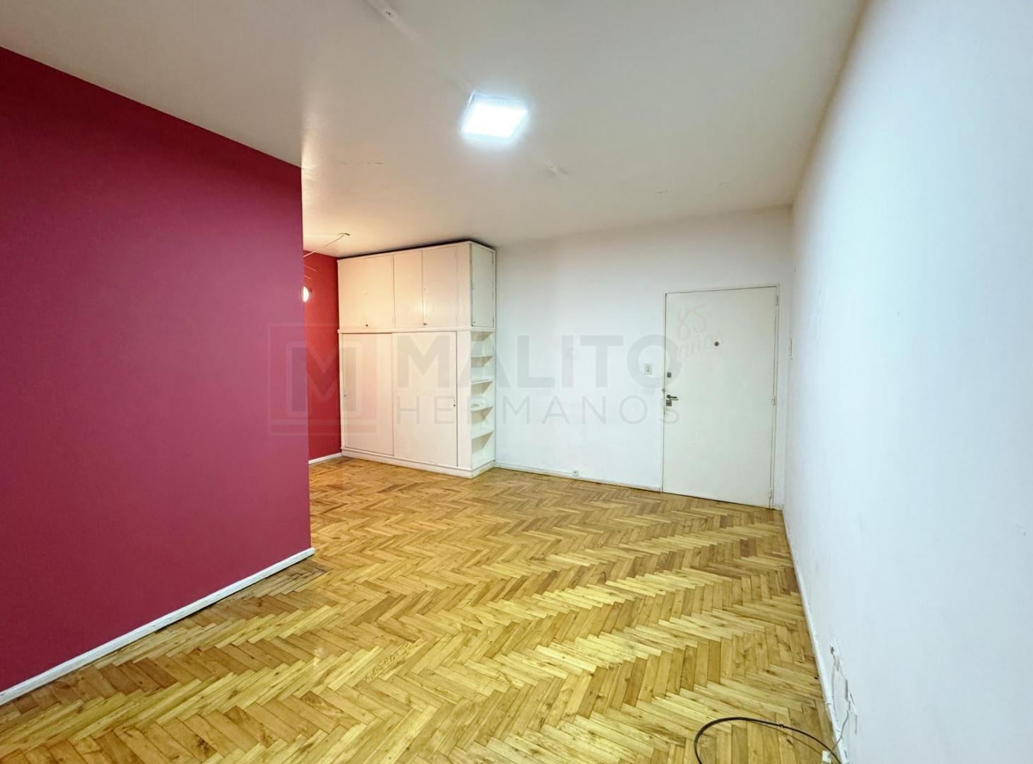 Foto de DEPARTAMENTO MONOAMBIENTE CON BALCÓN, COCINA INDEPENDIENTE Y BAULERA, imagen 1