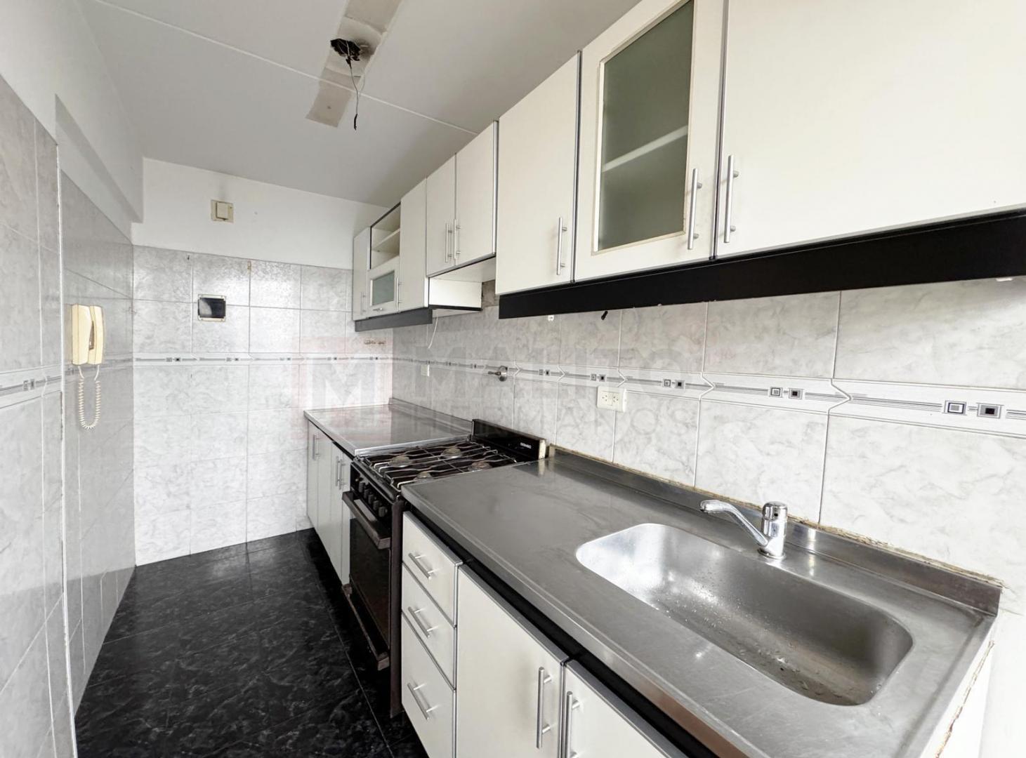 Foto de DEPARTAMENTO 4 AMBIENTES CON BALCÓN, imagen 5