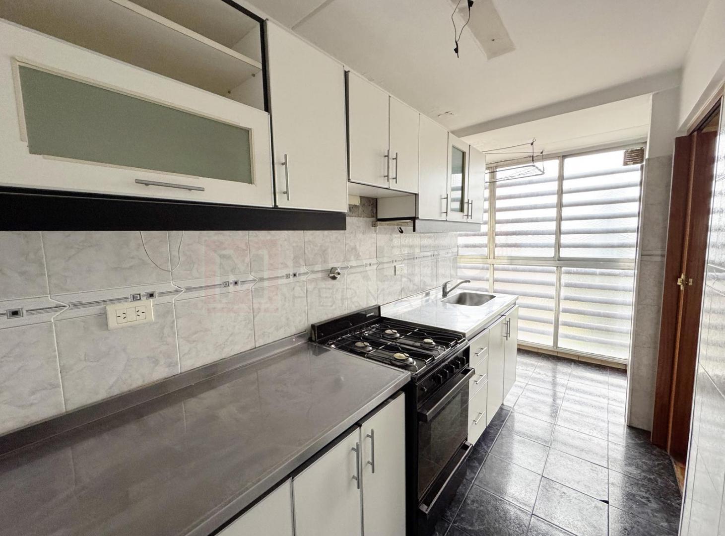 Foto de DEPARTAMENTO 4 AMBIENTES CON BALCÓN, imagen 3