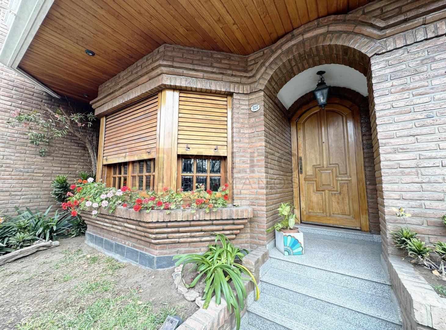 Foto de CASA 5 AMBIENTES CON JARDÍN, TERRAZA, LAVADERO Y GARAGE, imagen 5