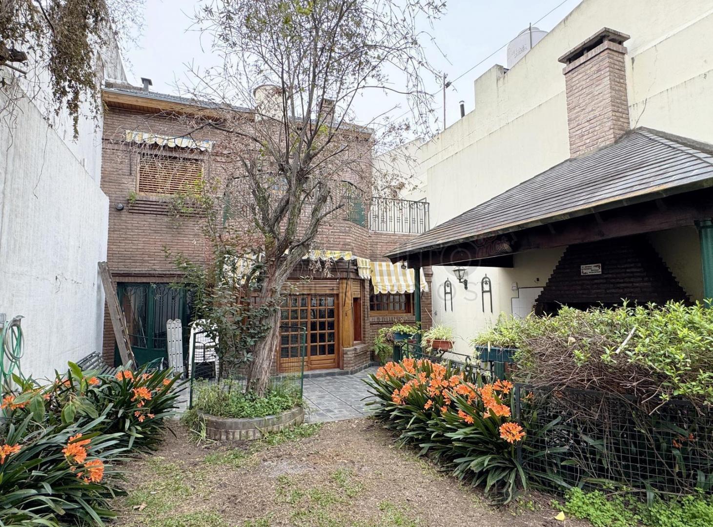 Foto de CASA 5 AMBIENTES CON JARDÍN, TERRAZA, LAVADERO Y GARAGE, imagen 1