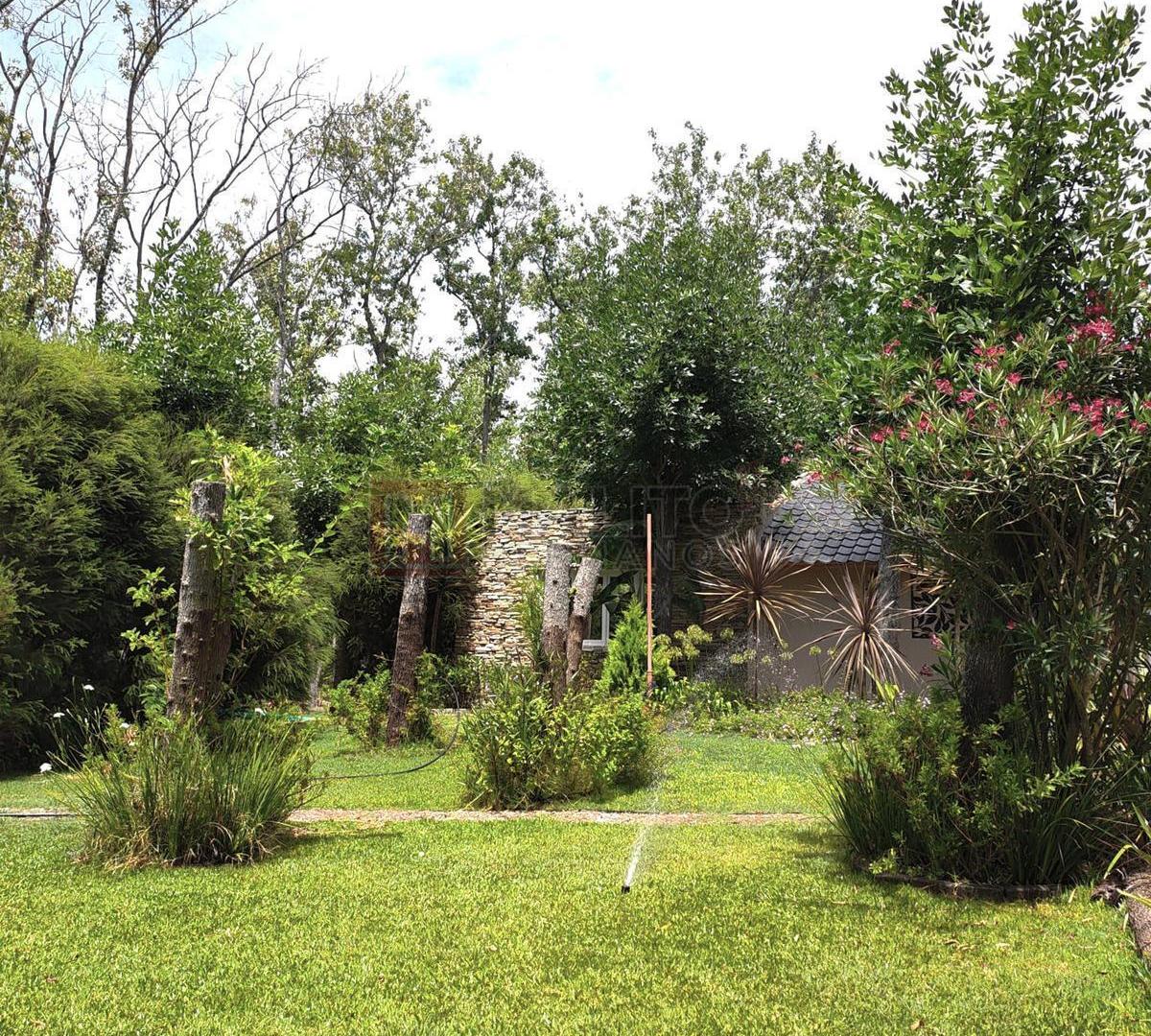 Foto de Dos casas con 2 piletas en Barrio Cerrado Los Bosquecitos – Brandsen, imagen 4