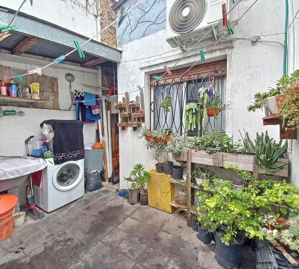 Foto de Venta PH 2 Ambientes con 2 Patios en Villa Lugano, imagen 3