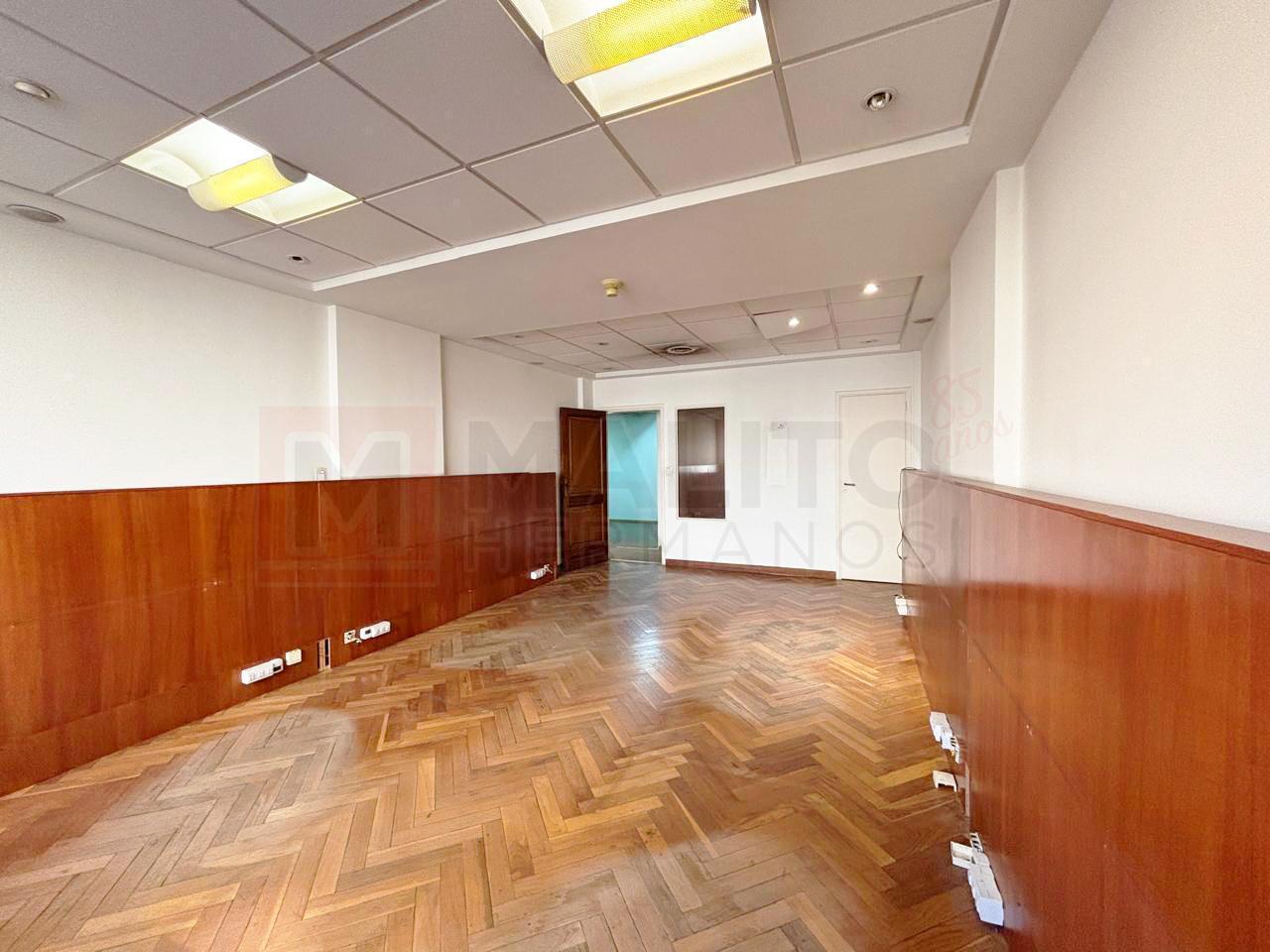 Foto de OFICINA DE 170 M2 – Excelente Ubicación sobre Av. Corrientes, imagen 3