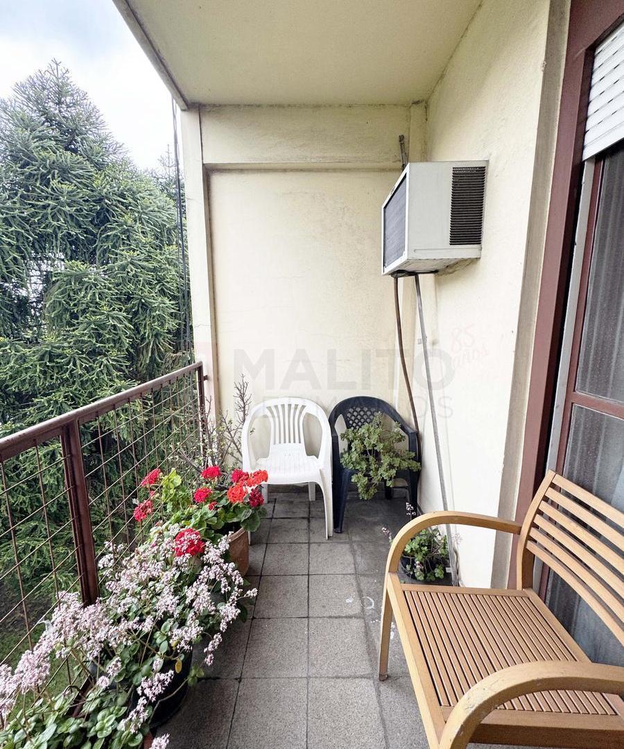 Foto de DEPARTAMENTO 5 AMBIENTES CON BALCÓN (por escalera), imagen 4