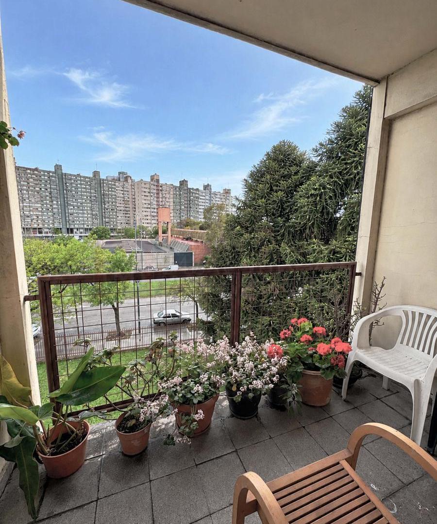 Foto de DEPARTAMENTO 5 AMBIENTES CON BALCÓN (por escalera), imagen 3