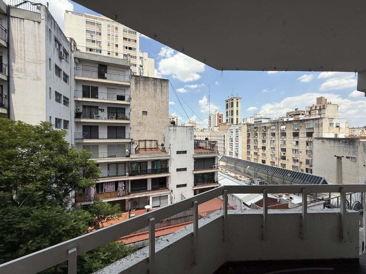 Venta de Piso en Pleno Centro! Oportunidad 5
