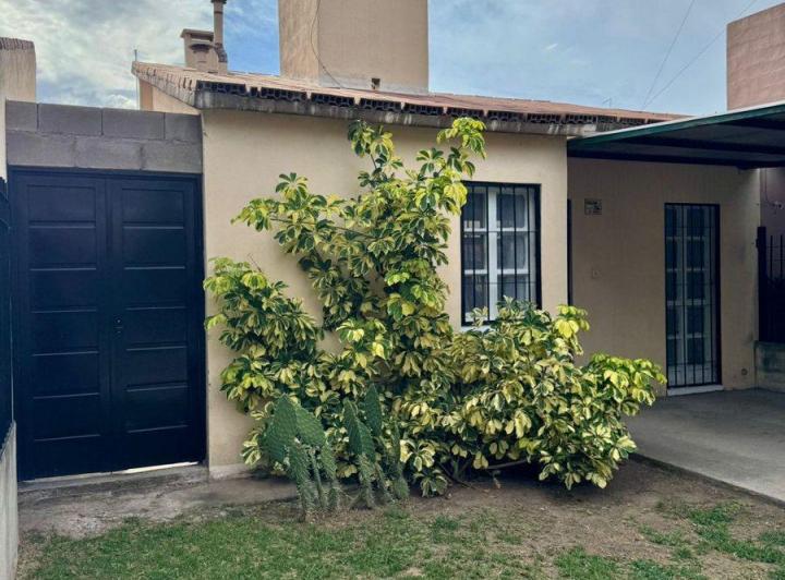 CASA EN VENTA JARDIN DE HORIZONTE 5