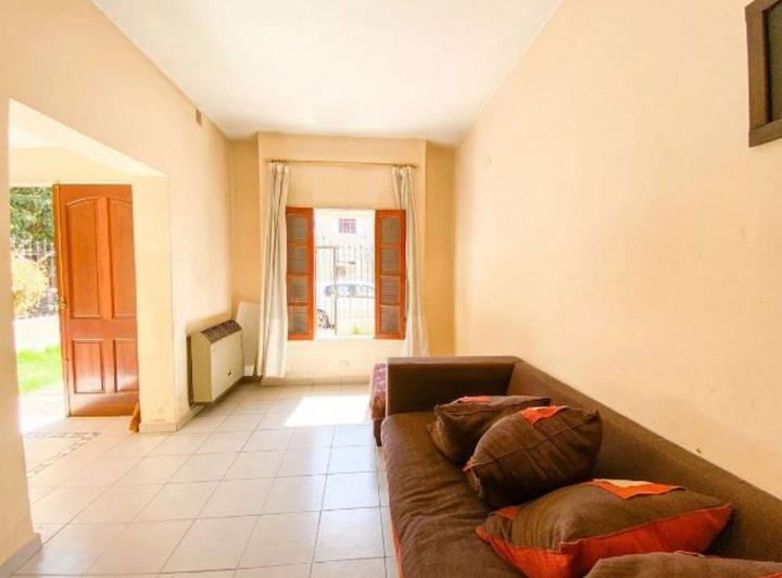 VENTA GRAN CASA ZONA NORTE PATIO COCHERA PLAN IPV 4