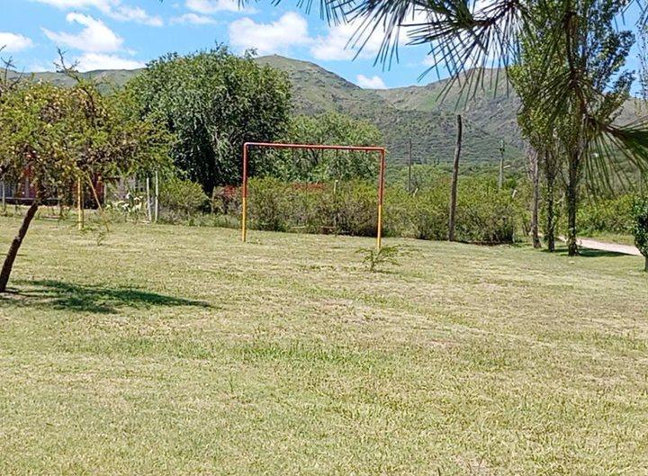 EN VENTA CASA LOS COCOS 3 DORMITORIOS C/ESCRITURA 3
