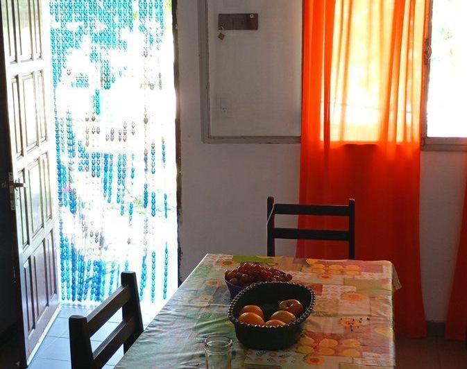 EN VENTA CASA LOS COCOS 3 DORMITORIOS C/ESCRITURA 4