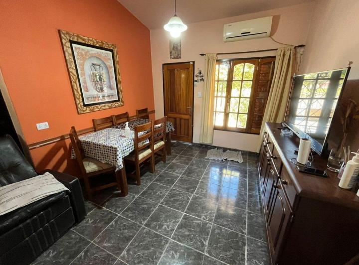 VENTA 2 CASAS Y LOFT BARRIO PARQUE LICEO 1° SECCIO 4