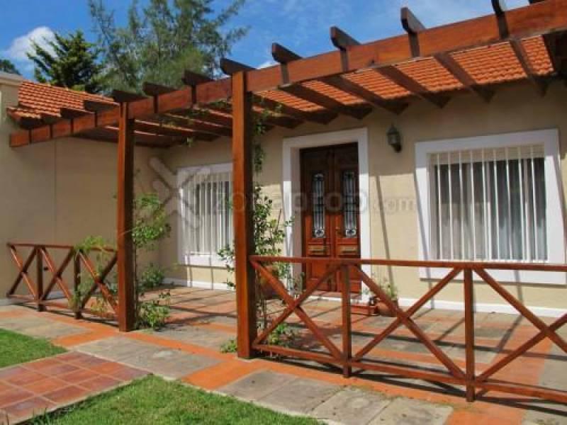Foto de CASA ESTILO CAMPO EN VENTA CLUB DE CAMPO EL MORO, MARCOS PAZ, imagen 2