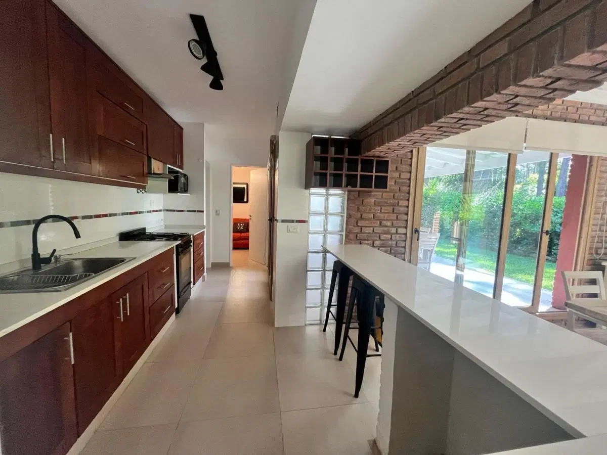 CASA EN VENTA EN CARILO, COSTA ARGENTINA, BUENOS AIRES 4