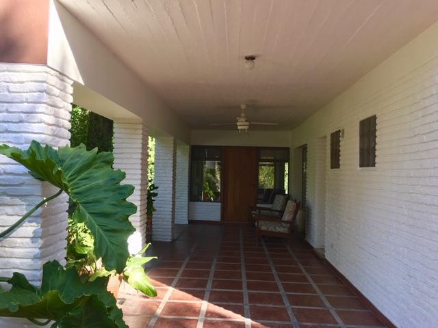 Foto de CASA EN VENTA CON PARQUE DE 4600M2, EN ZONA CENTRAL DEL CLUB DE CAMPO, imagen 5