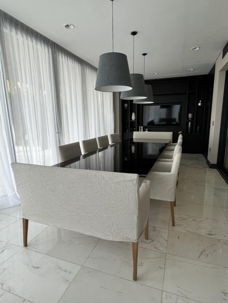 Espectacular Casa en Barrio Los Castores - Nordelta 3