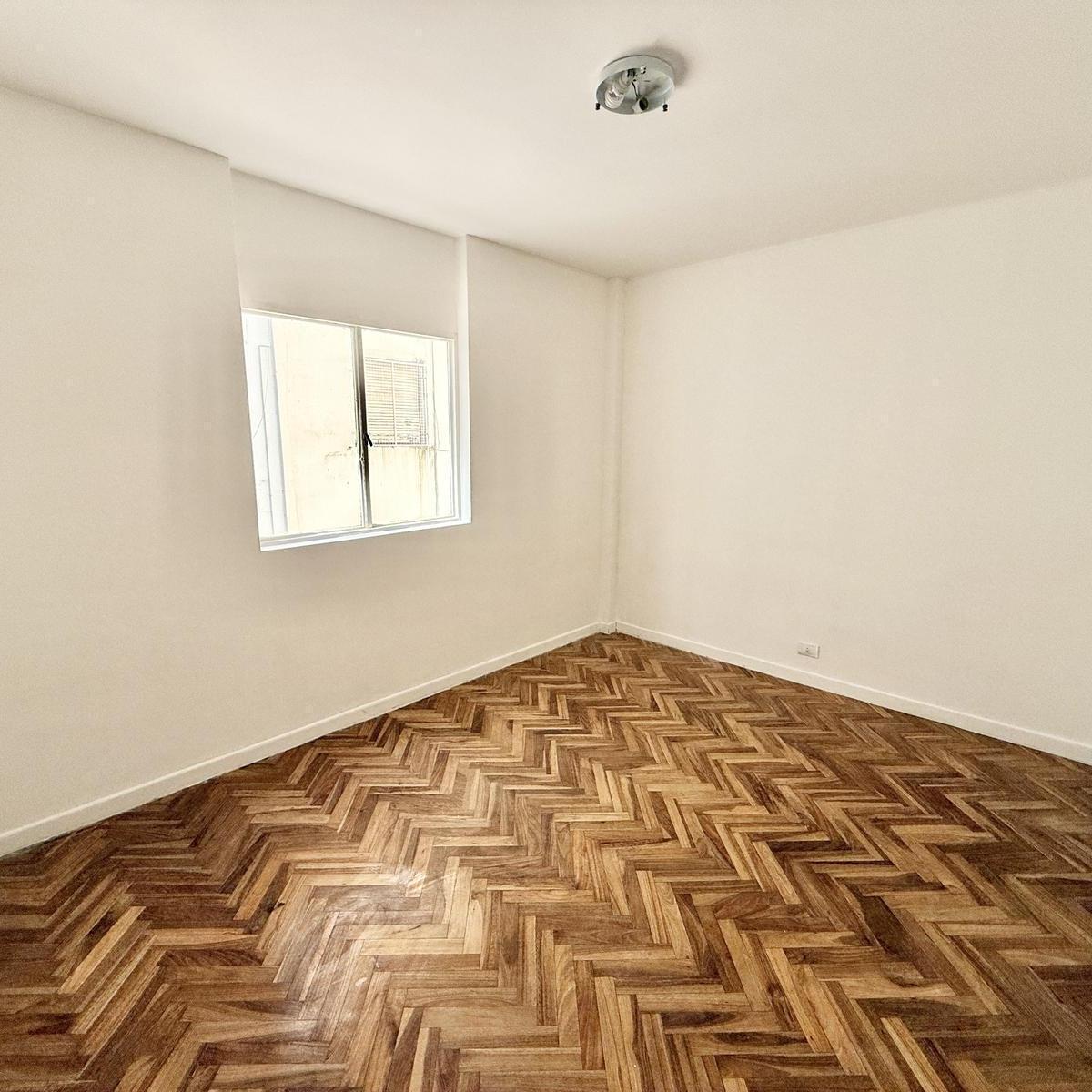 Foto de Departamento de 3 ambientes en VENTA en Microcentro, imagen 4