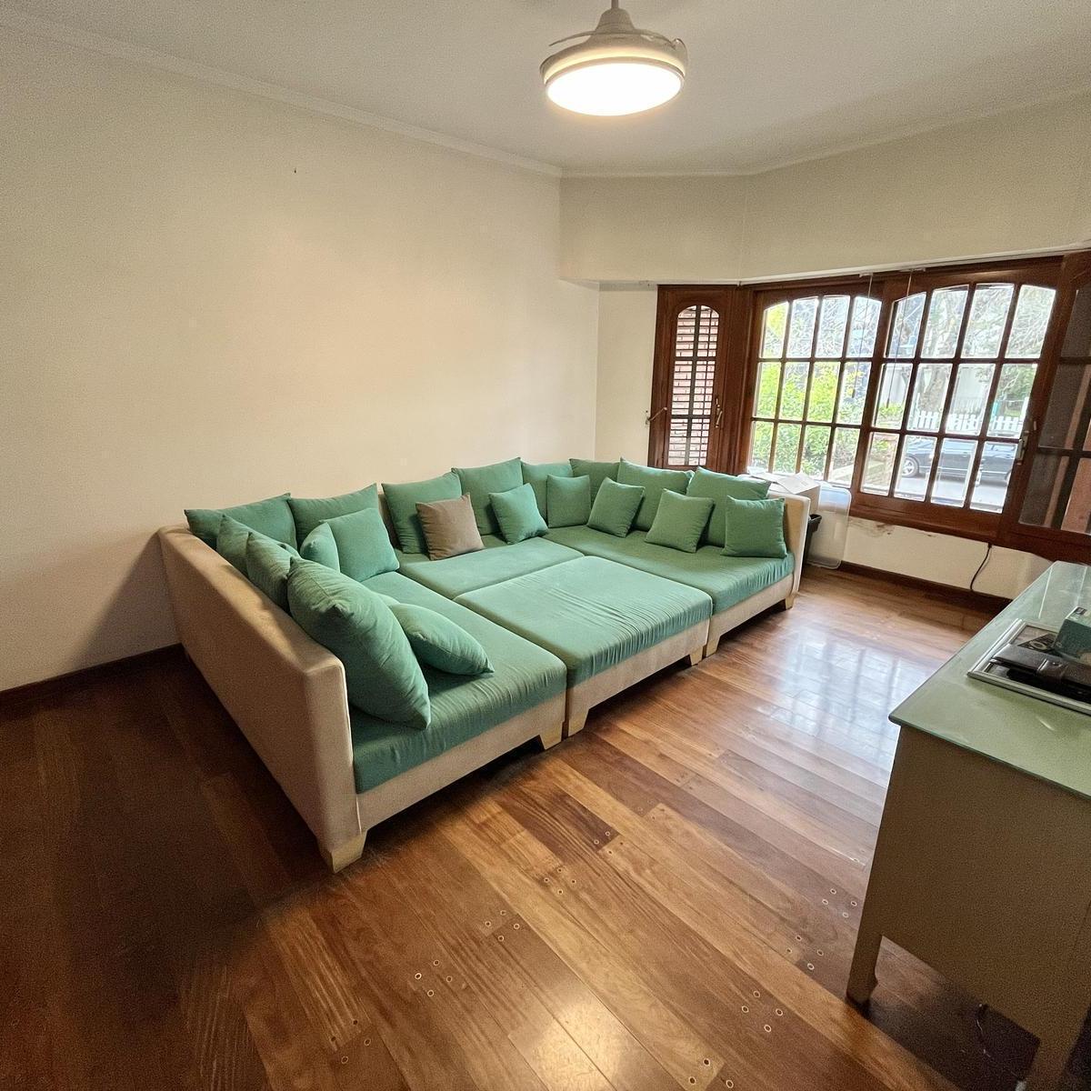Casa en Venta en Lomas de San Isidro, Ideal Para Amante de Los Autos, con El Mejor Acceso! 3