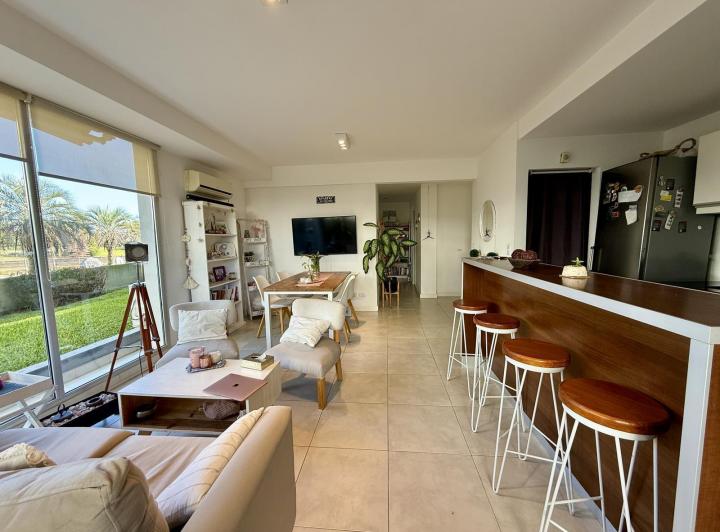 Departamento PB con jardin en Islas del canal,  Ribera, Nordelta. 4