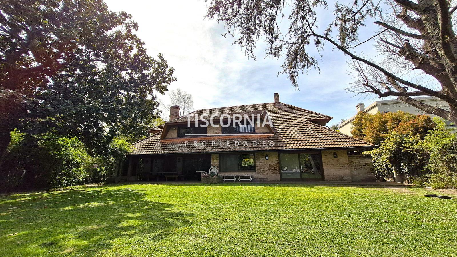 Espectacular Casa en Venta en La Horqueta, San Isidro