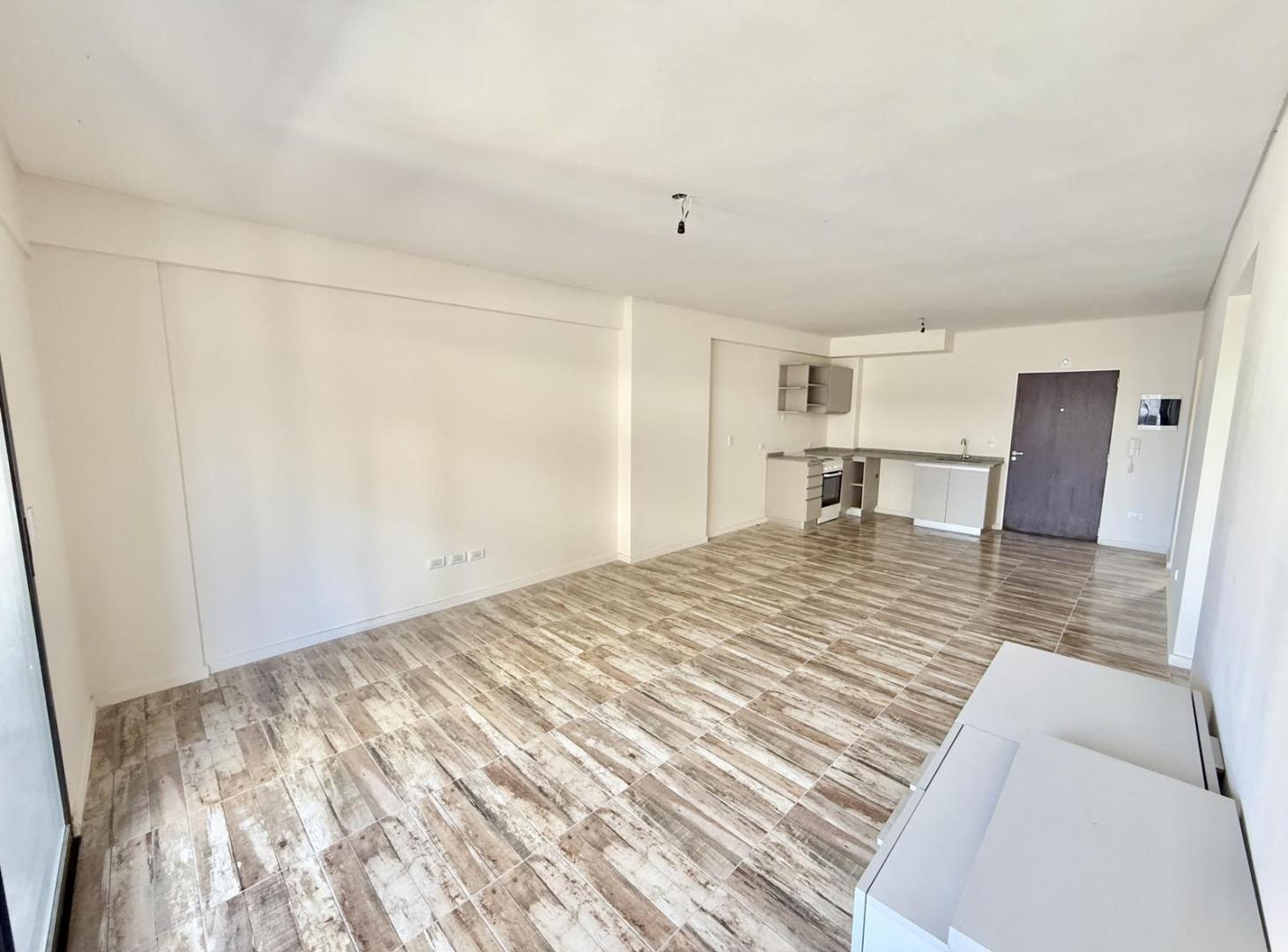 Foto de Espectacular depto de 3 amb con balcón y cochera en venta en Saavedra!, imagen 2
