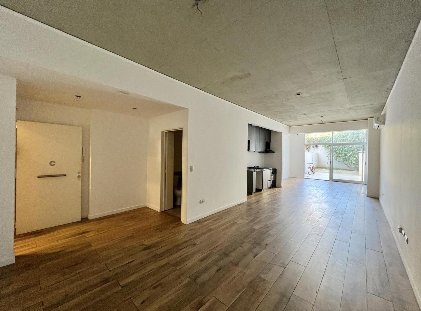 Foto de APTO CREDITO! Monoambiente en Saavedra en VENTA con amplio patio, imagen 4