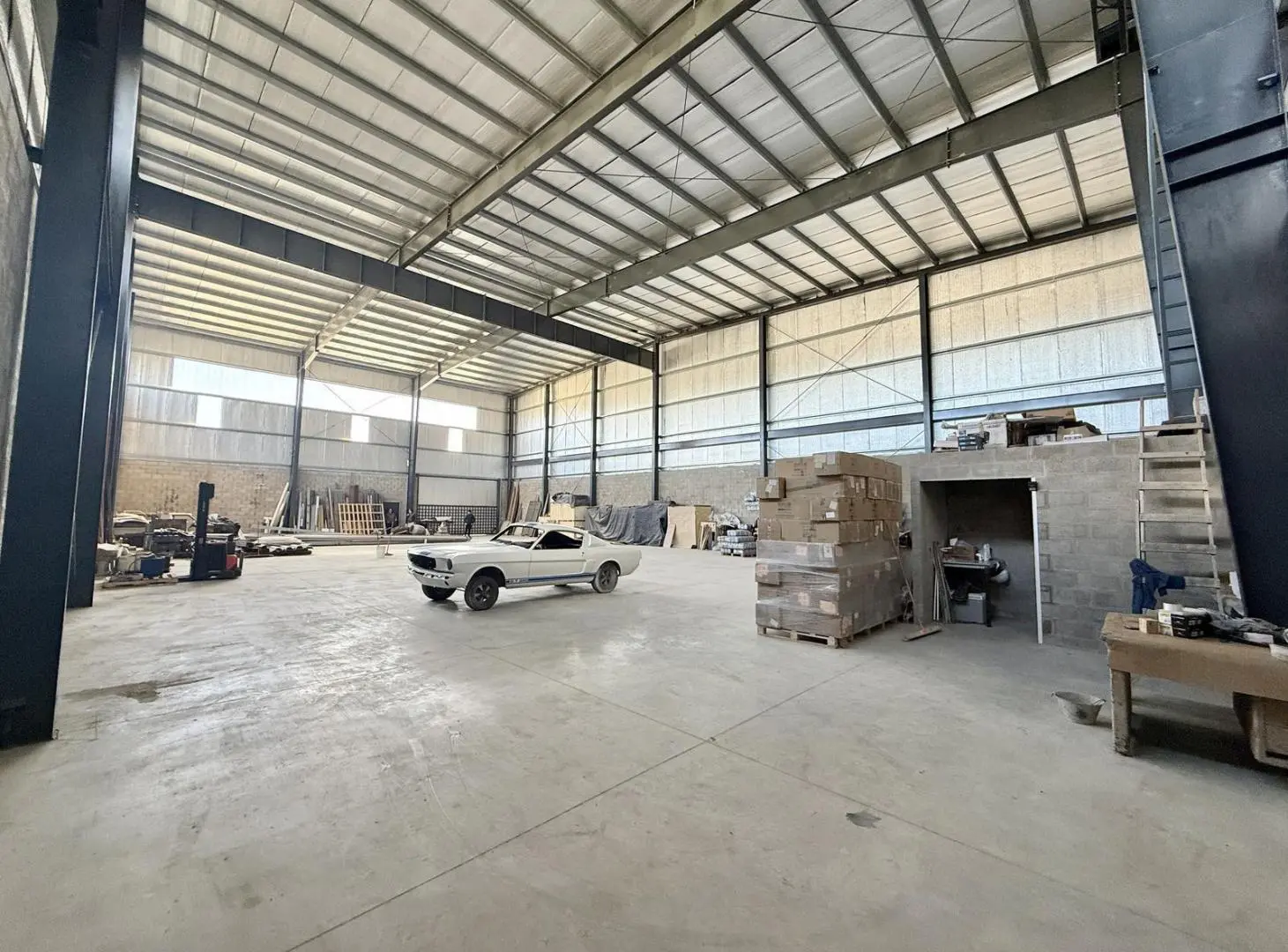 Deposito de 735 m2 en Alquiler - Benavidez 4