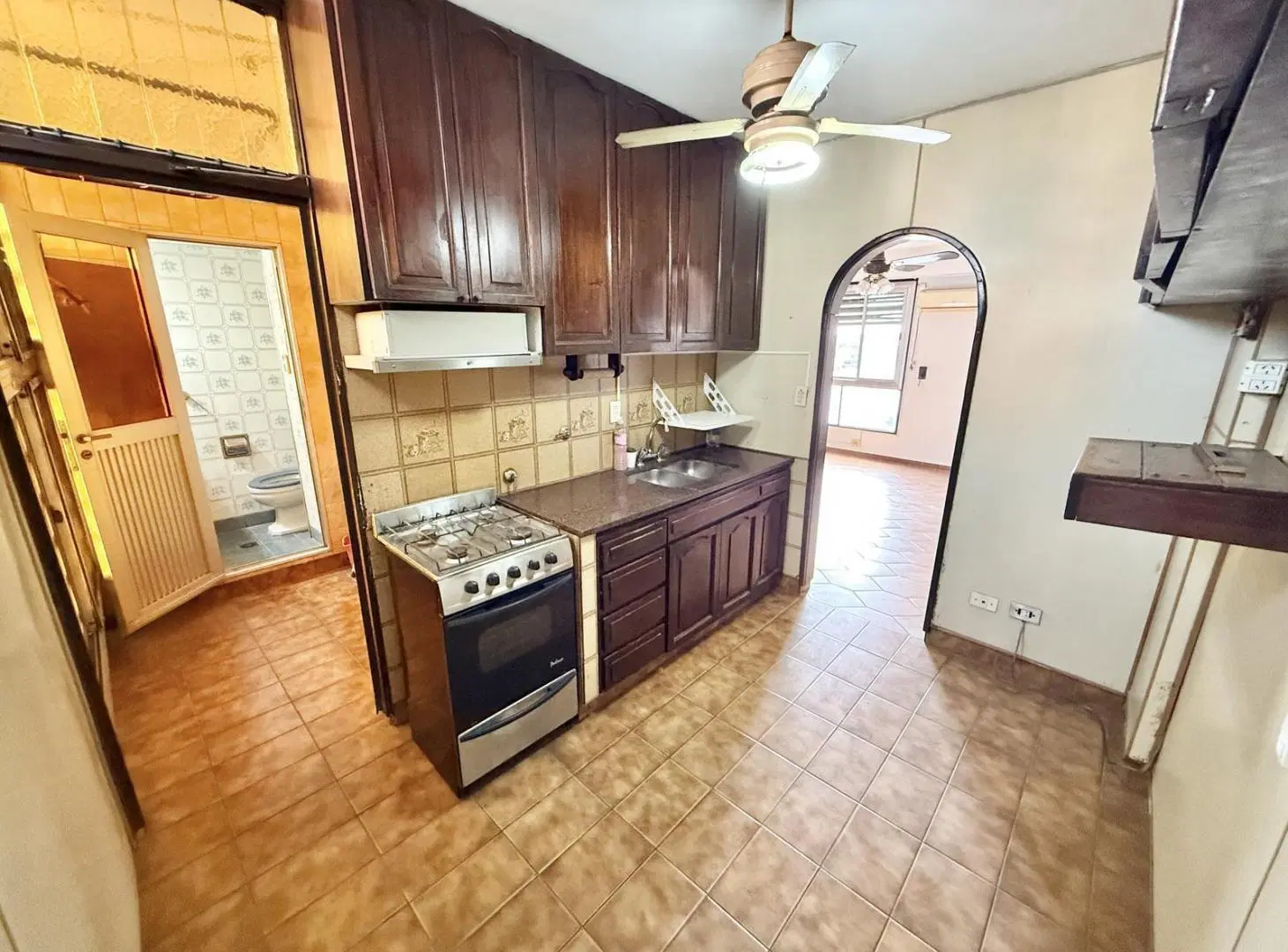 Departamento 4 ambientes en venta con vista abierta en Olivos 5