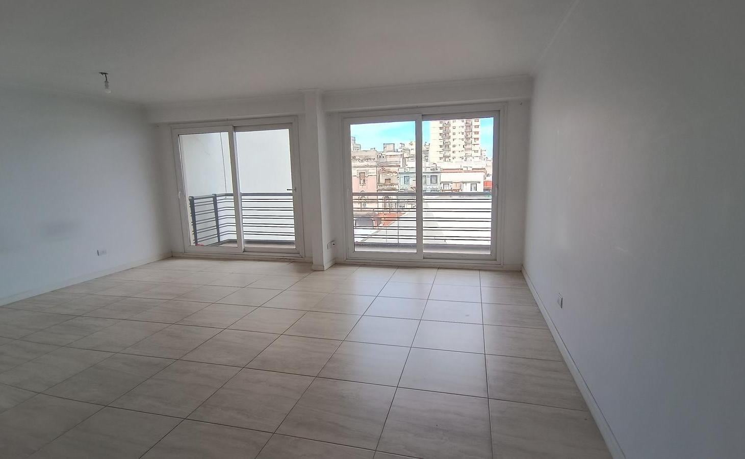Departamento en  Monserrat. Full Amenities. Cochera fija cubierta.