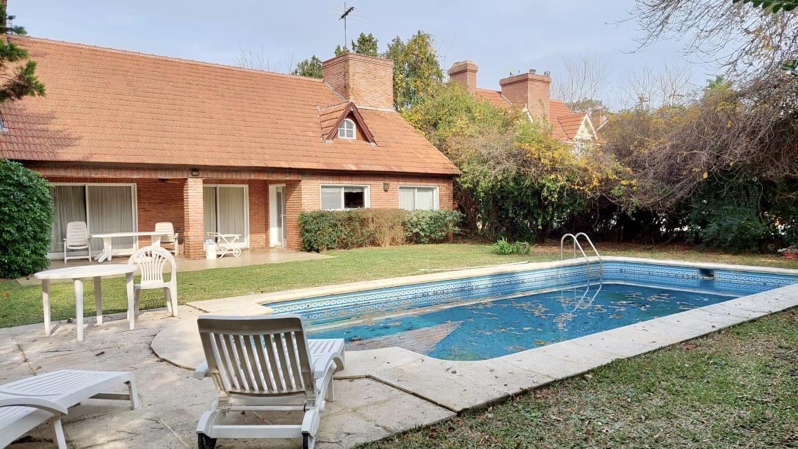Casa AMOBLADA en Lote Interno - Los Cardales Country Club