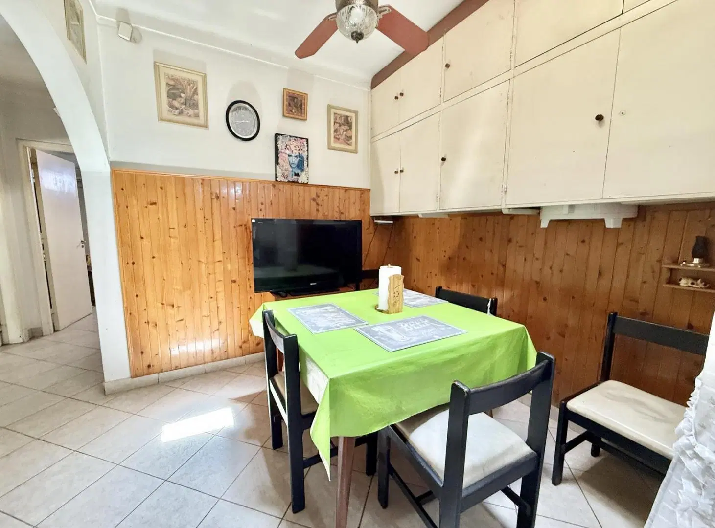 VENTA CASA 4 AMBIENTES EN UNA SOLA PLANTA CON PILETA Y JARDIN EN MARTINEZ 4